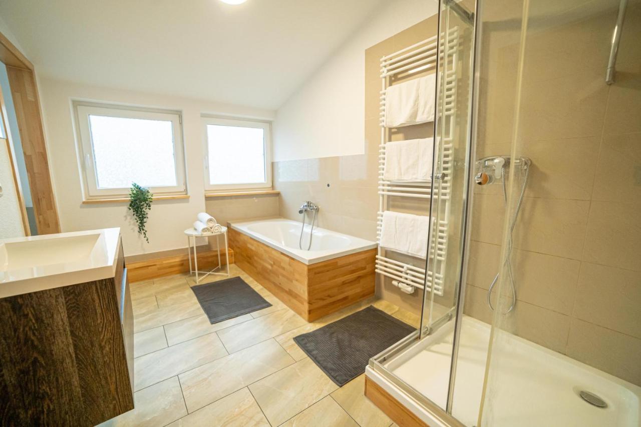 Fullhouse - Jena - Premium Apartments Vdn4 ภายนอก รูปภาพ