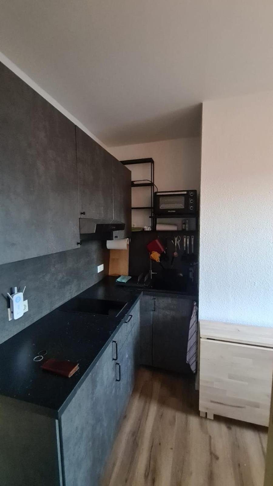 Fullhouse - Jena - Premium Apartments Vdn4 ห้อง รูปภาพ